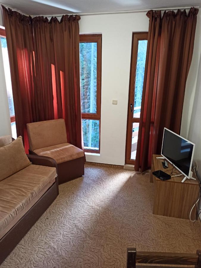 Private Apartments Nevena 팜포로보 외부 사진