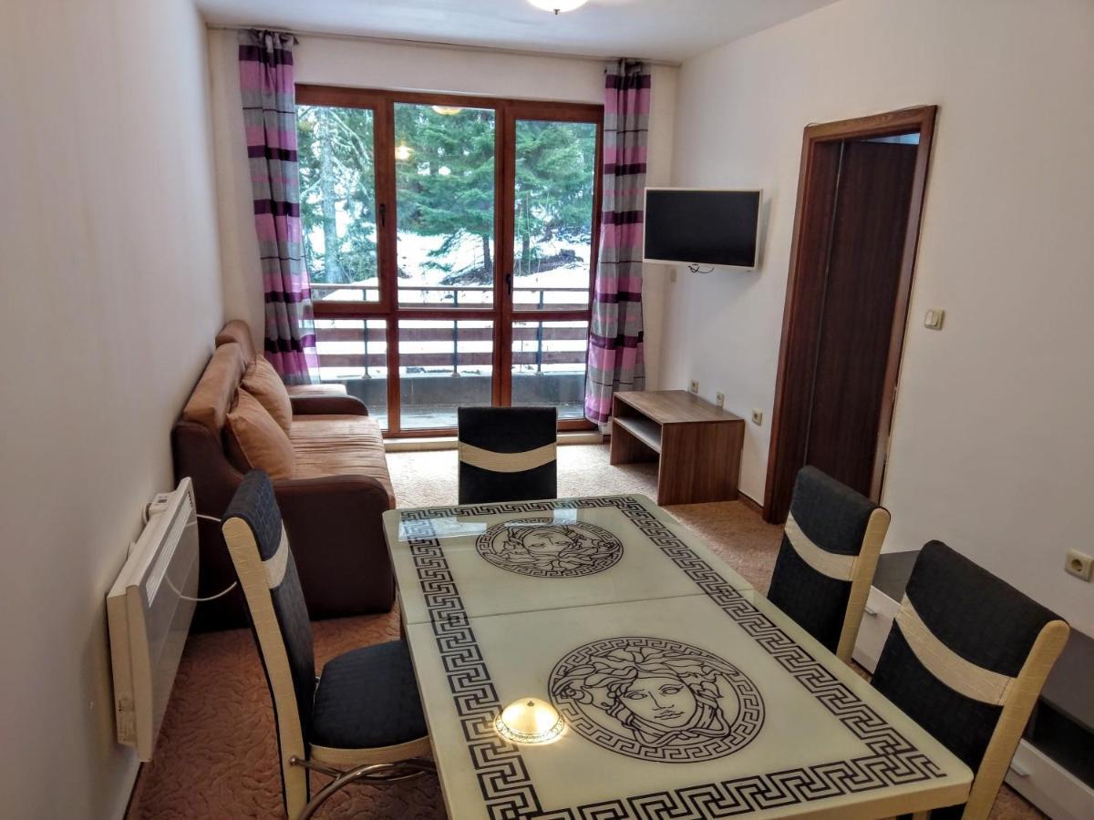 Private Apartments Nevena 팜포로보 외부 사진